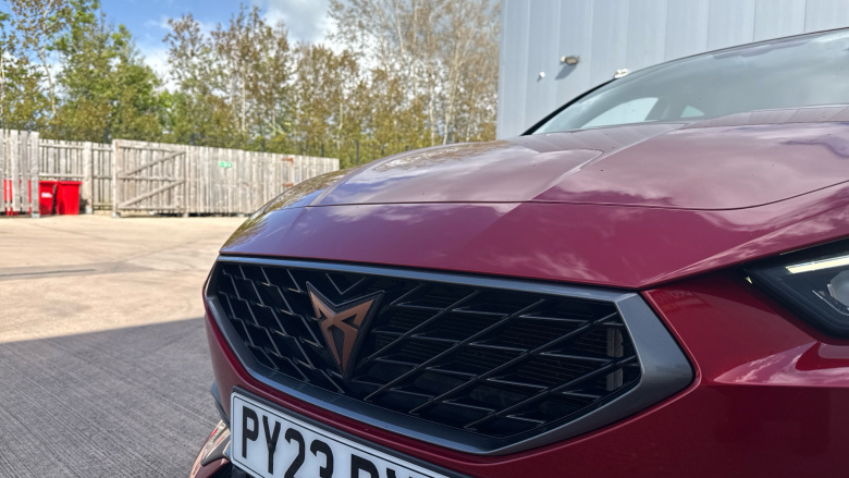 CUPRA Leon 1.5 eTSI V1 5dr DSG Petrol Hatchback